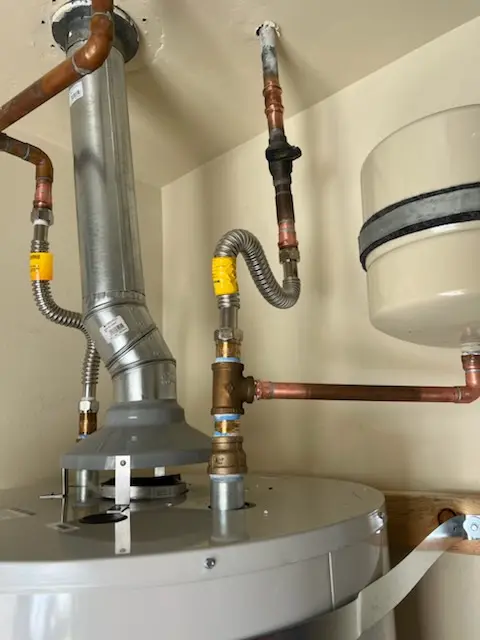 Water heater installation and plumbing repair in Rappahannock Academy
